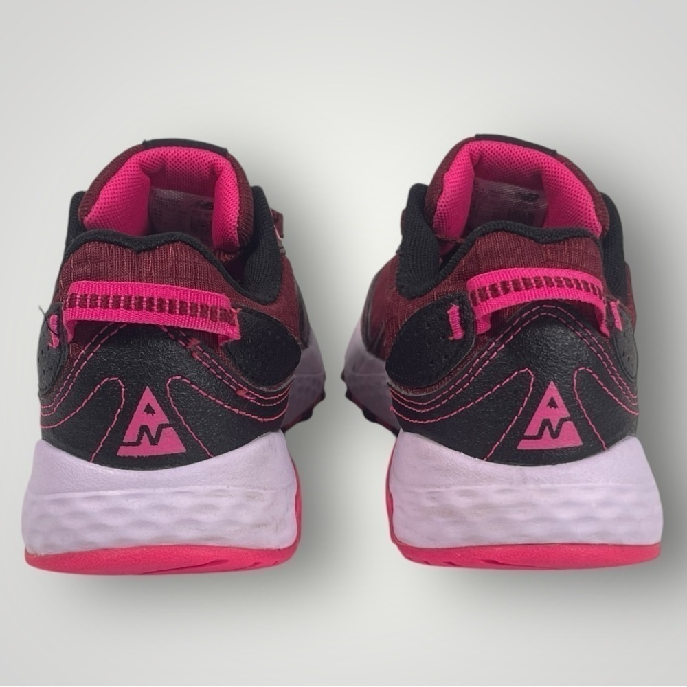 Women’s New Balance 410 Trail V7 size 8.5 - Picture 3 of 8